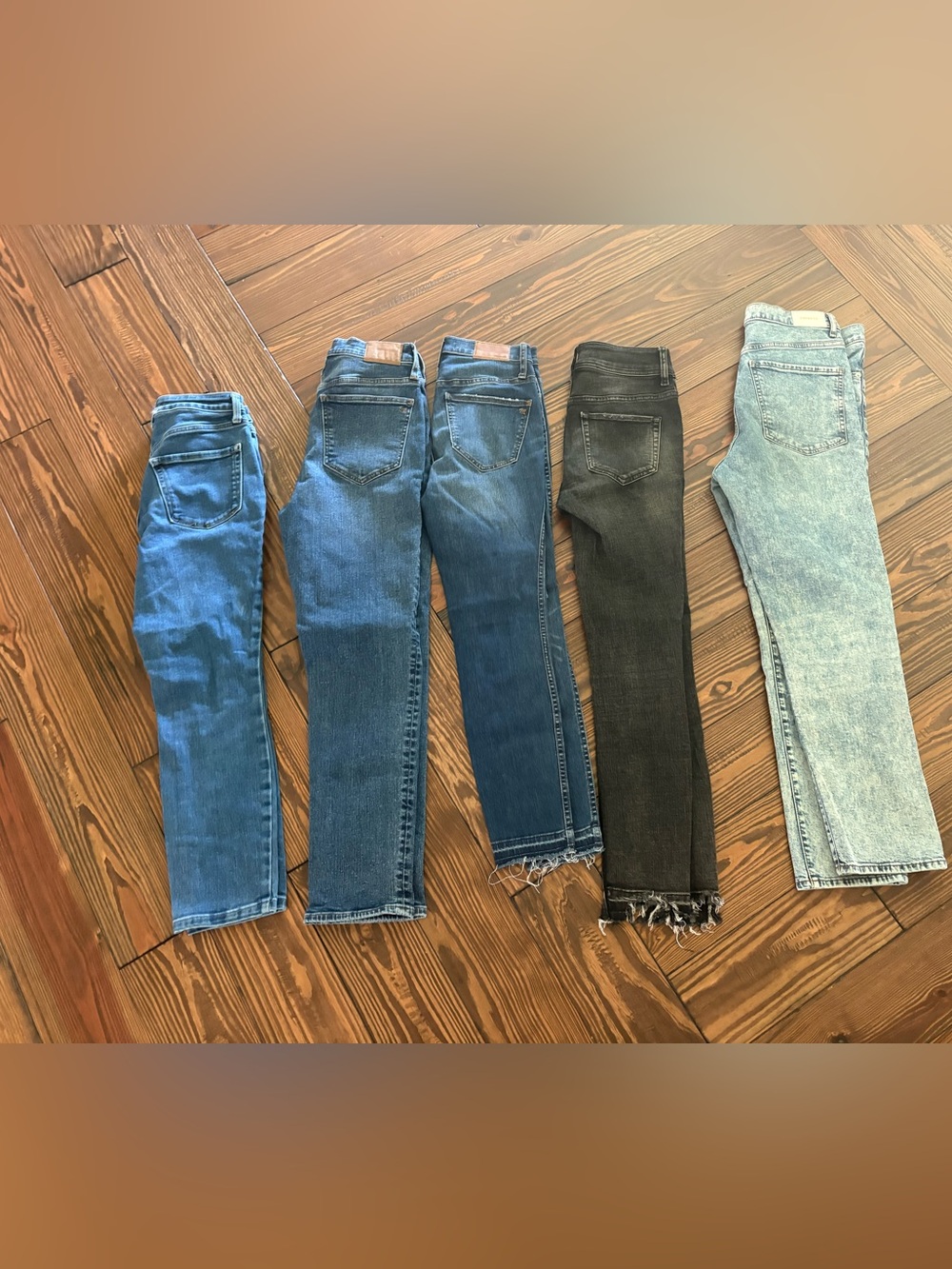 Reseller lot of women’s jeans name brand 5 pair
